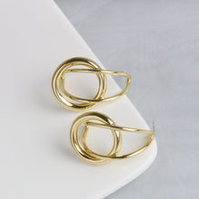 Load image into Gallery viewer, 2020新款S925银针耳钉韩国大东门时冷淡风气质潮流耳饰青岛韩觅