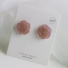 Load image into Gallery viewer, S925银针树脂新款花朵耳钉个性甜美少女耳环韩国时尚潮流气质耳饰